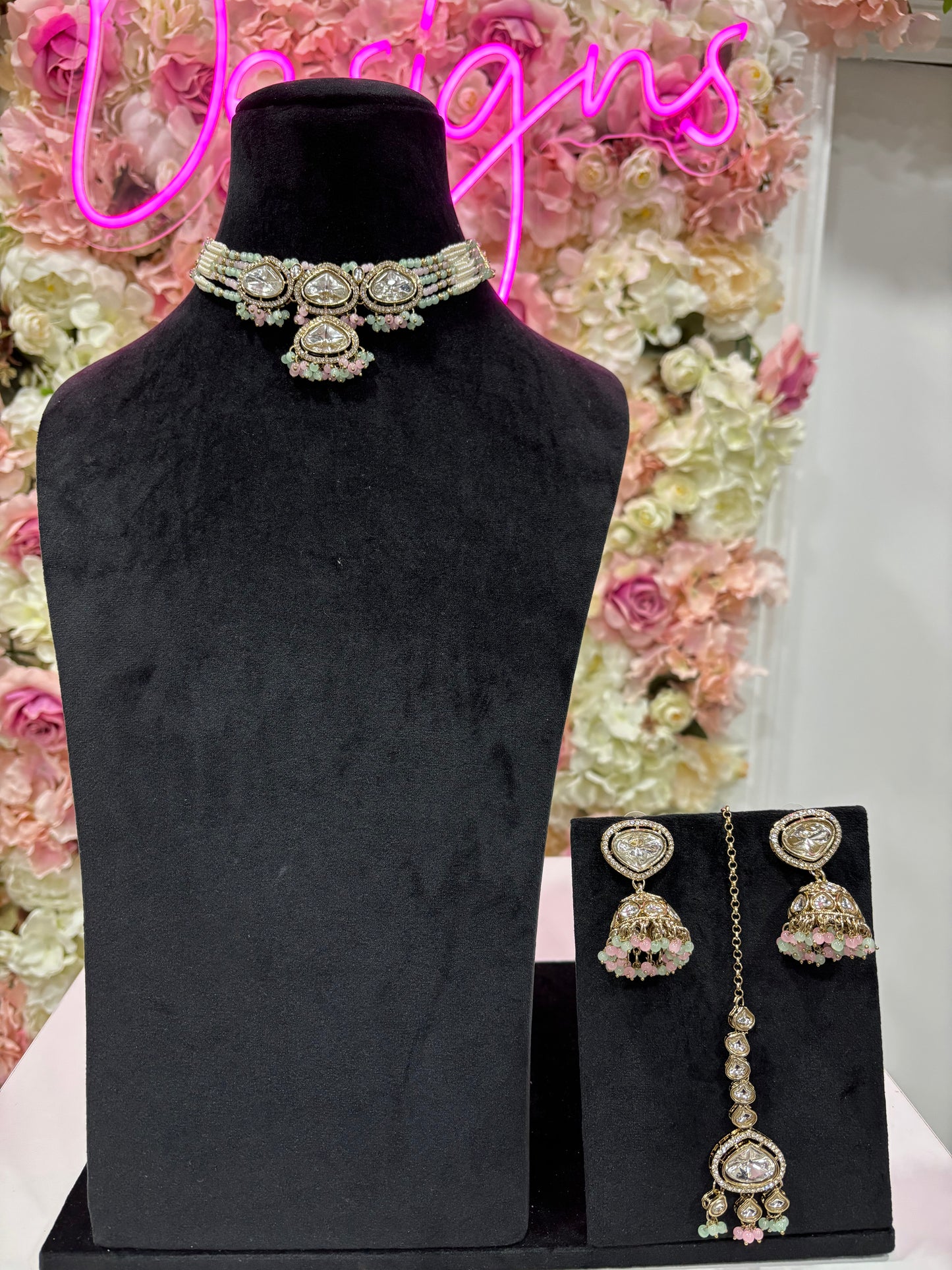 Uncut Kundan choker set